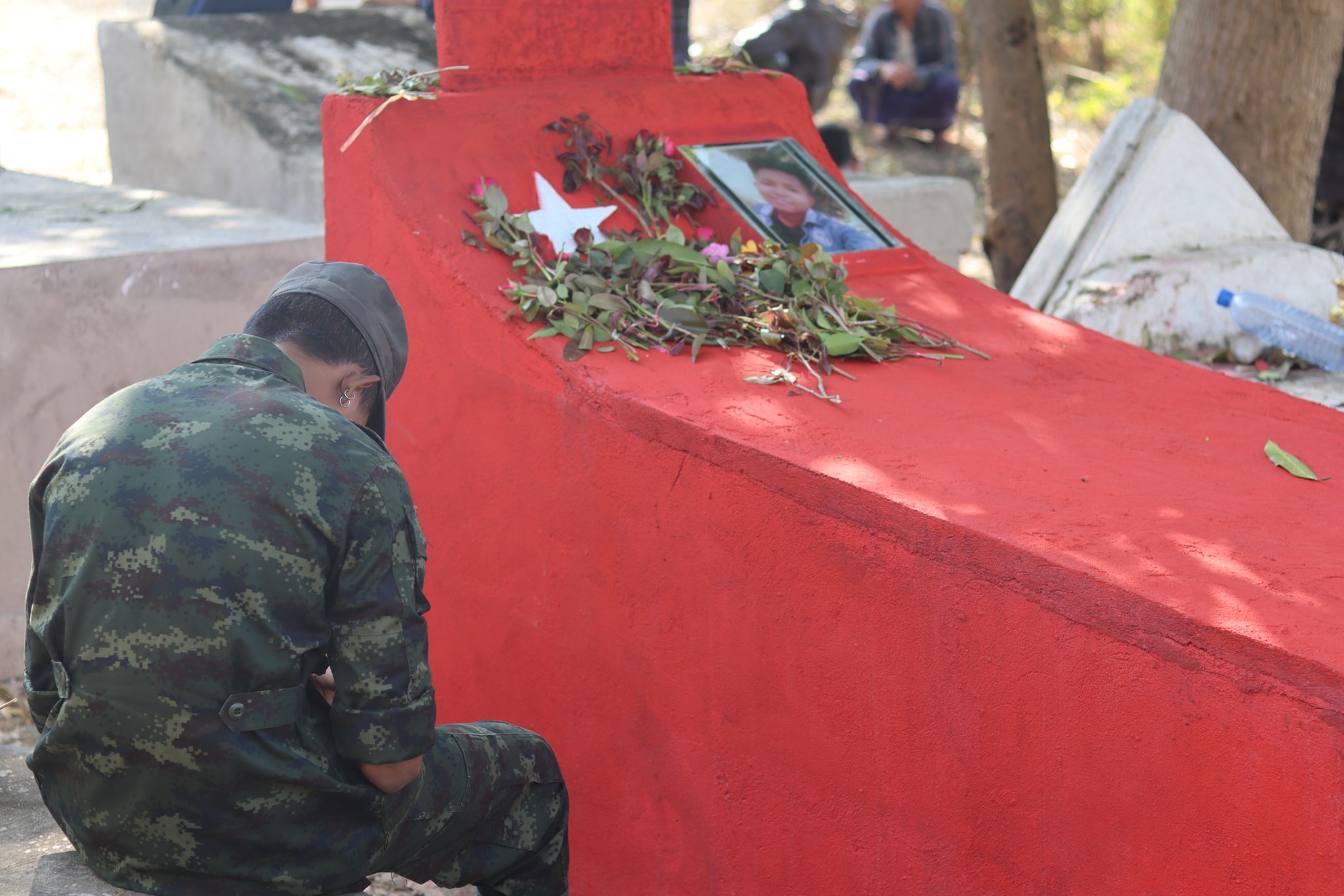 မြသိန်းတန်တိုက်ပွဲမှာ ကျဆုံးခဲ့တဲ့ ရဲဘော်အောင်ကြီး နှစ်ပတ်လည်နေ့ပြုလုပ်