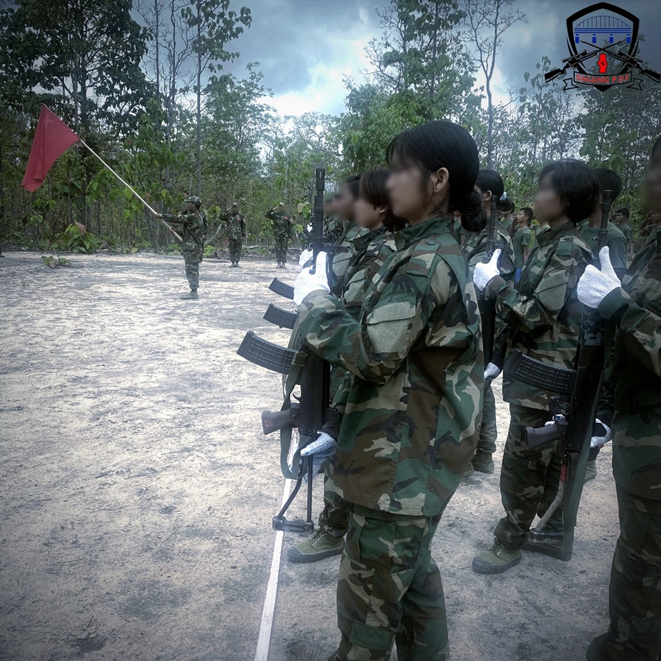 စစ်ကိုင်းပြည်သူ့ ကာကွယ်ရေးတပ်ဖွဲ့က Sniper သင်တန်းဆင်းပွဲ ပြုလုပ်ခဲ့တဲ့ မြင်ကွင်း