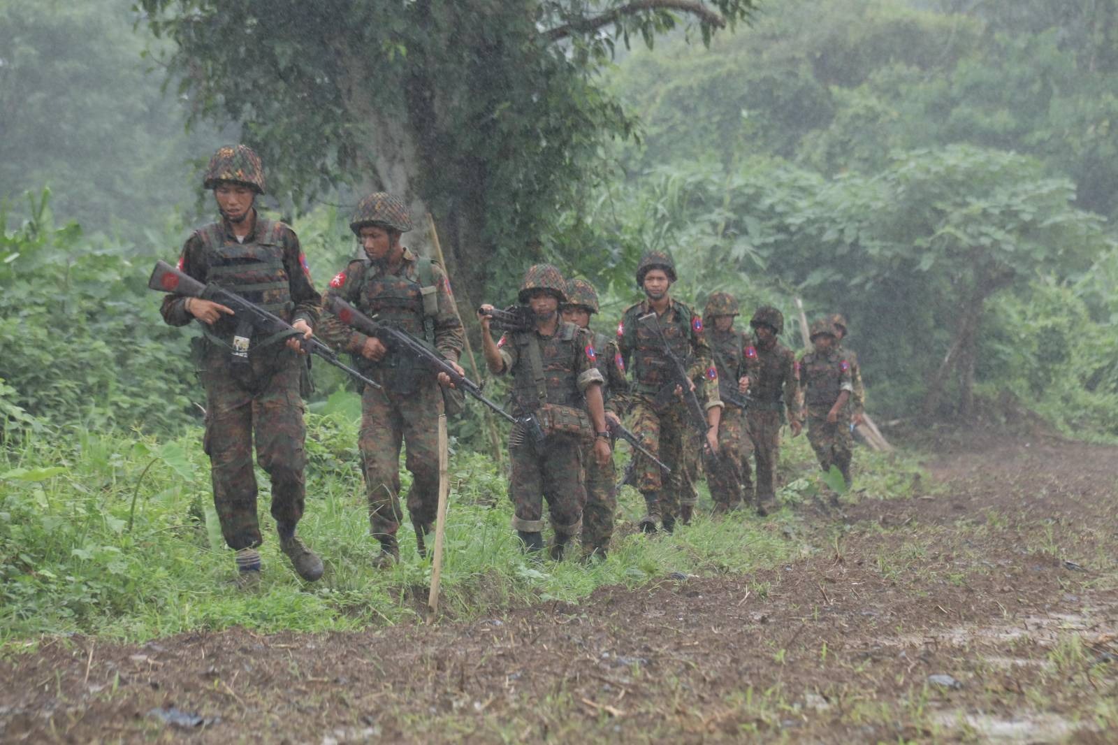 စစ်ကောင်စီ စစ်ကြောင်းကို ဝင်တိုက်၊ စစ်ကောင်စီဘက်က (၆) ယောက် နေရာမှာသေဆုံး